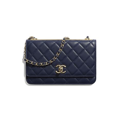 chanel pochette mit kette gold|Chanel quilted bag.